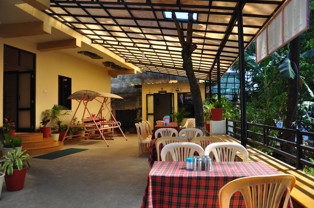 Hotel Oasis Ábú-hegy Kültér fotó