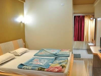 Hotel Oasis Ábú-hegy Kültér fotó